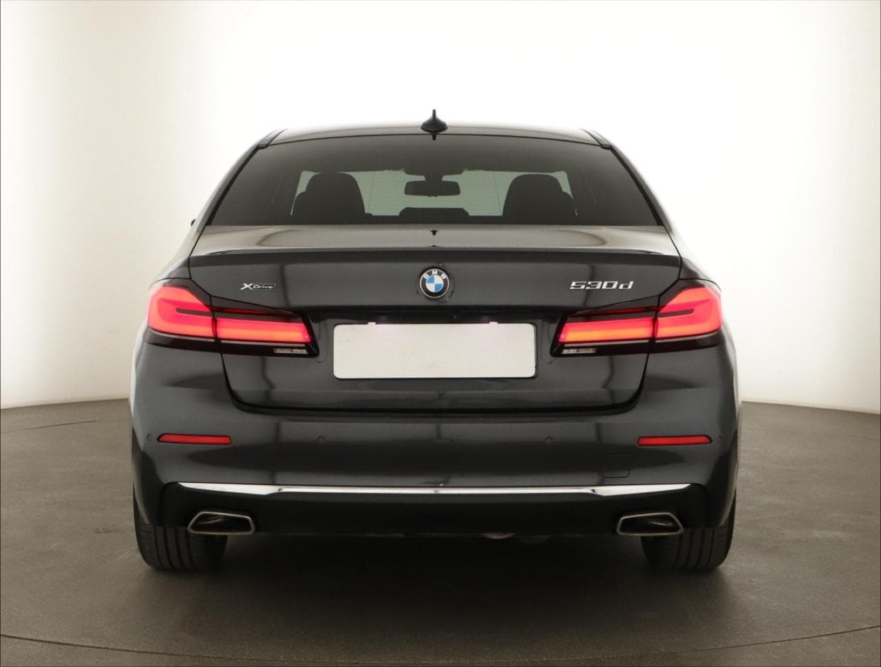 2023 BMW 5-SERIES - 6