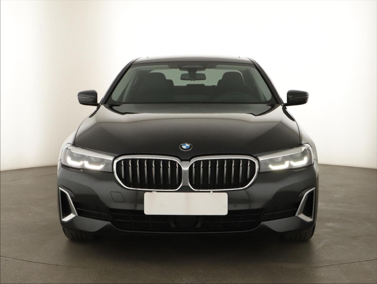 2023 BMW 5-SERIES - 2