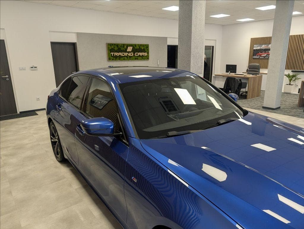 2024 BMW 3-SERIES - 11