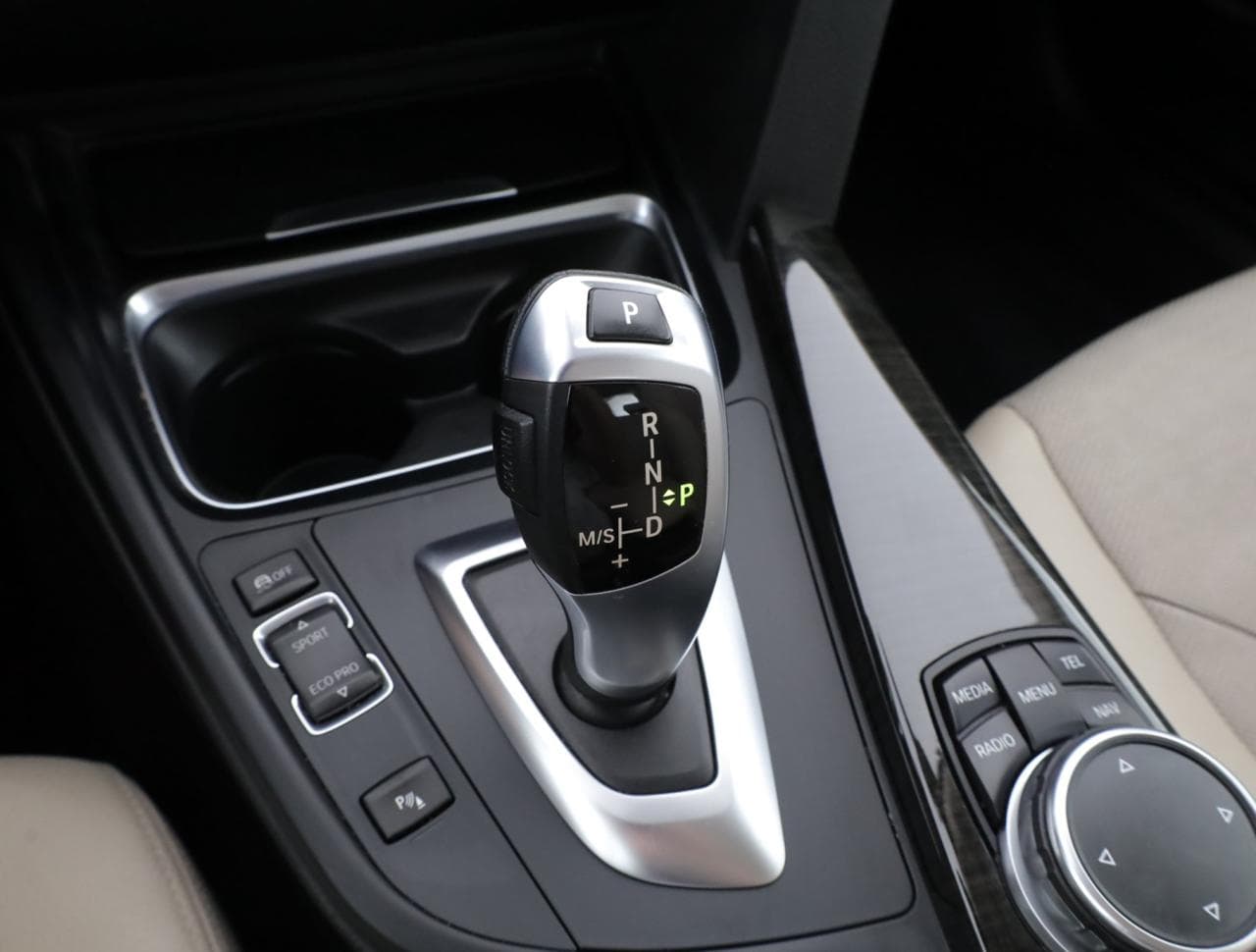 2015 BMW 3-SERIES - 18