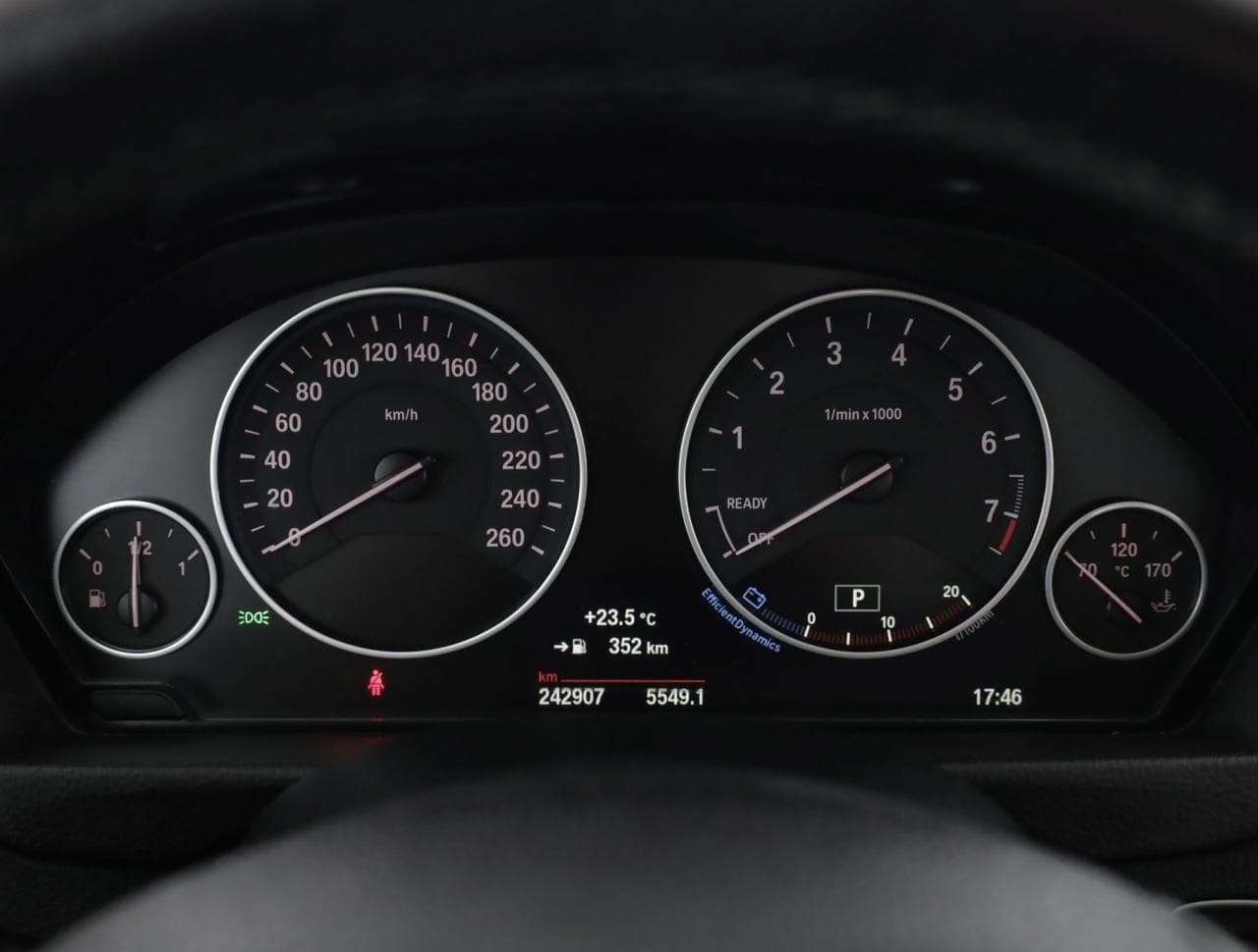 2015 BMW 3-SERIES - 15