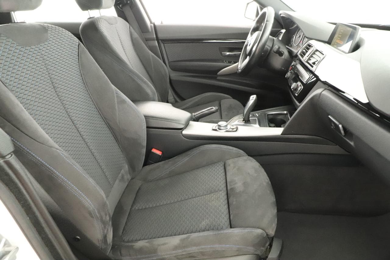 2016 BMW 3-SERIES - 16