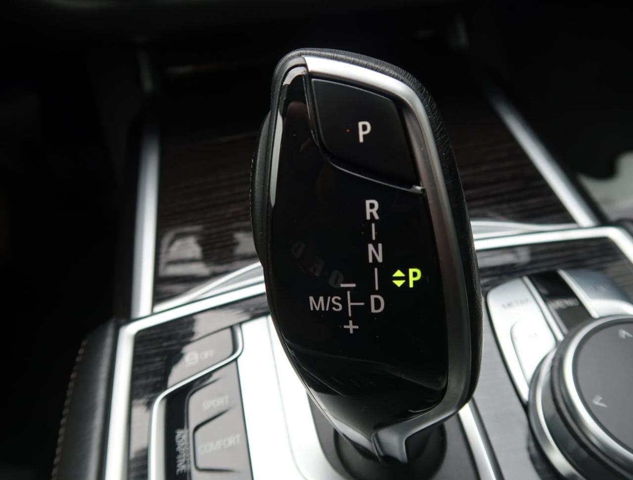 2019 BMW 7-SERIES - 18