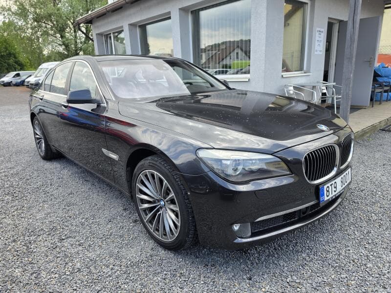 2009 BMW 7-SERIES