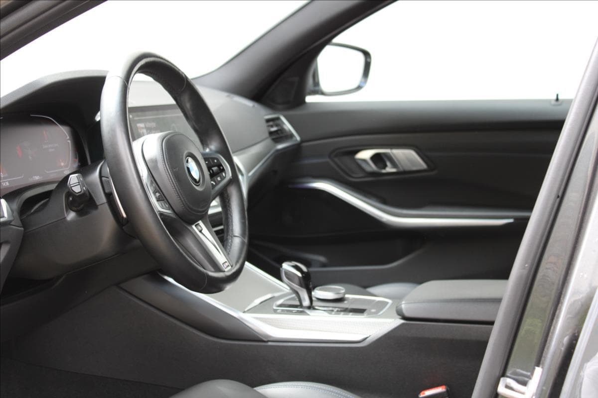 2021 BMW 3-SERIES - 11