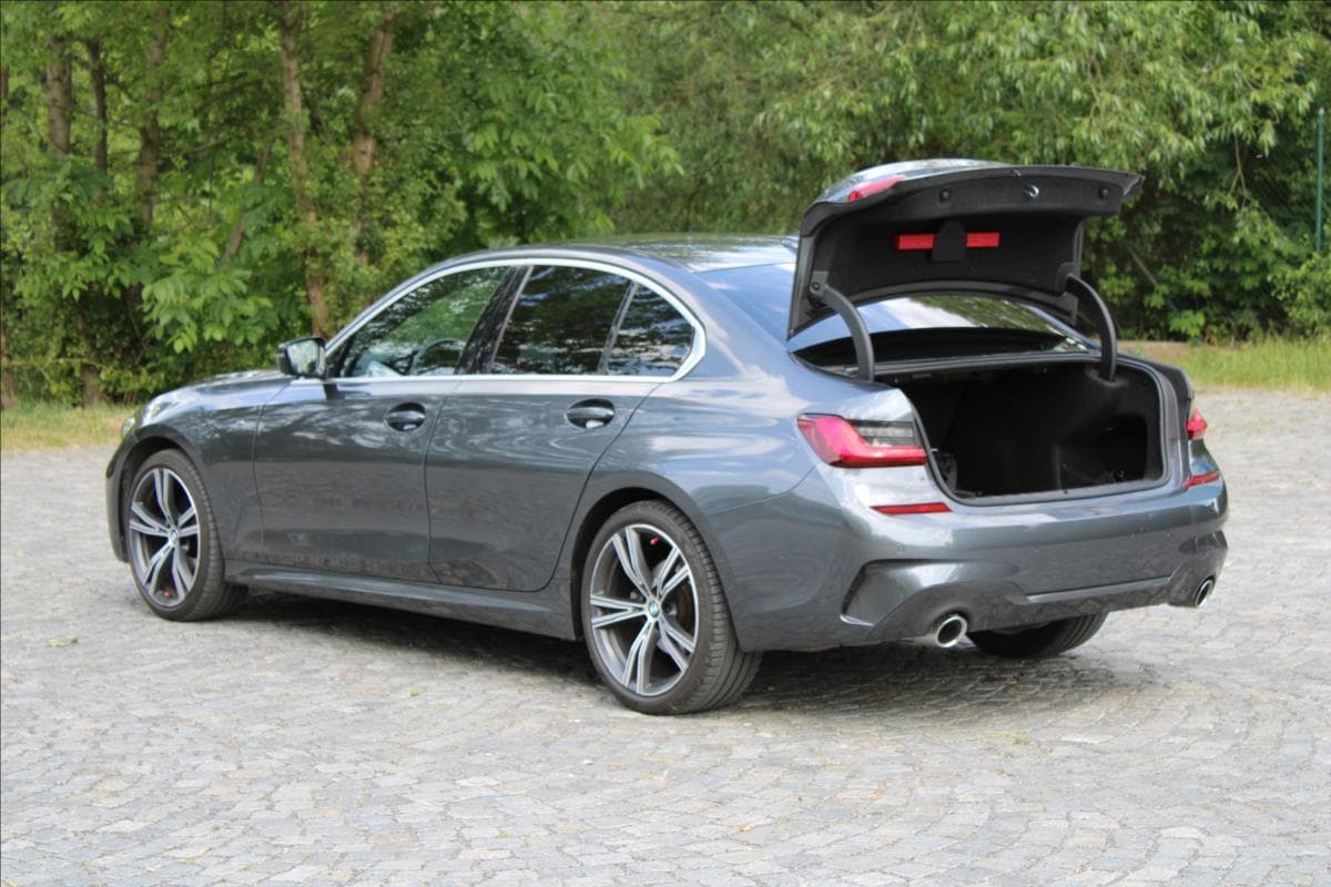 2021 BMW 3-SERIES - 10