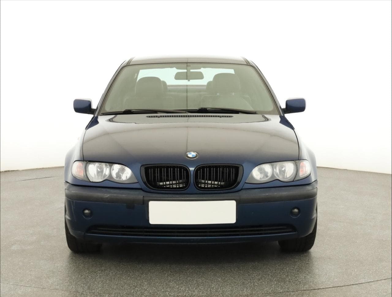 2004 BMW 3-SERIES - 3