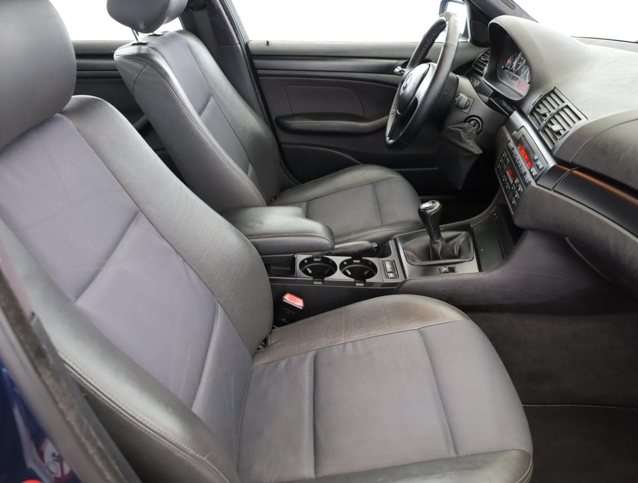 2004 BMW 3-SERIES - 19