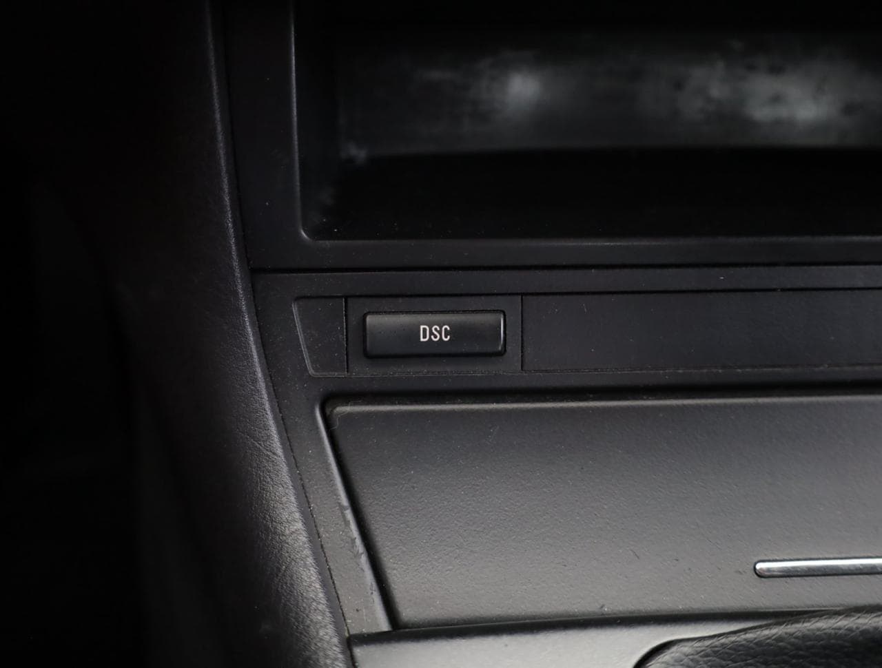2004 BMW 3-SERIES - 31