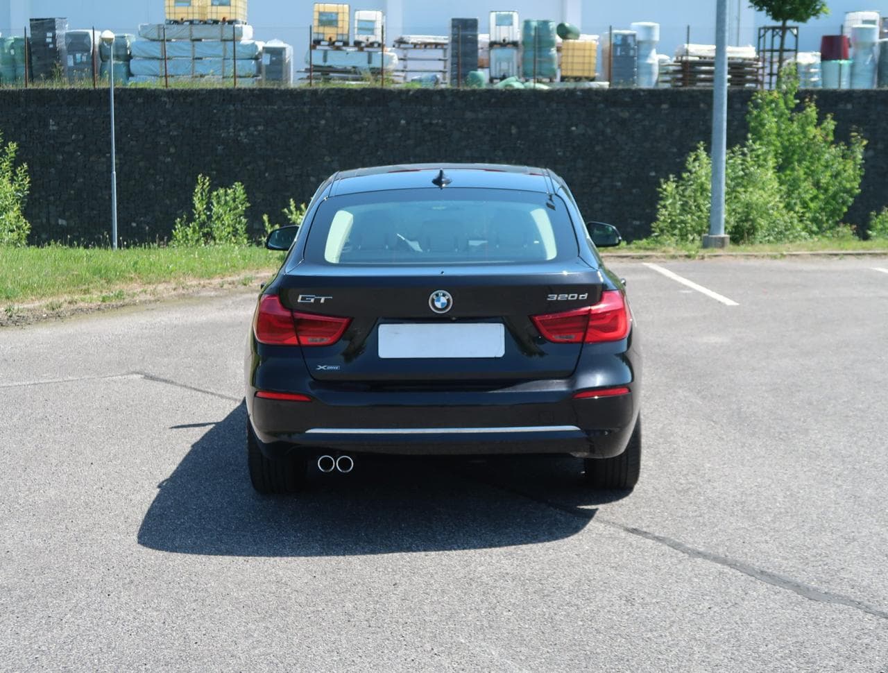 2019 BMW 3-SERIES - 11