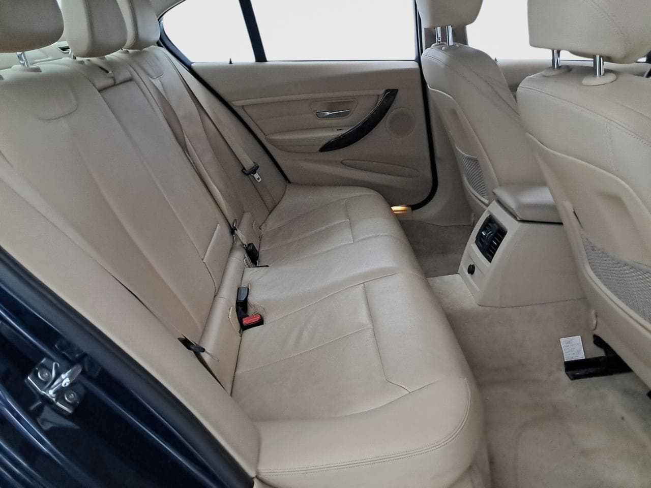 2012 BMW 3-SERIES - 13