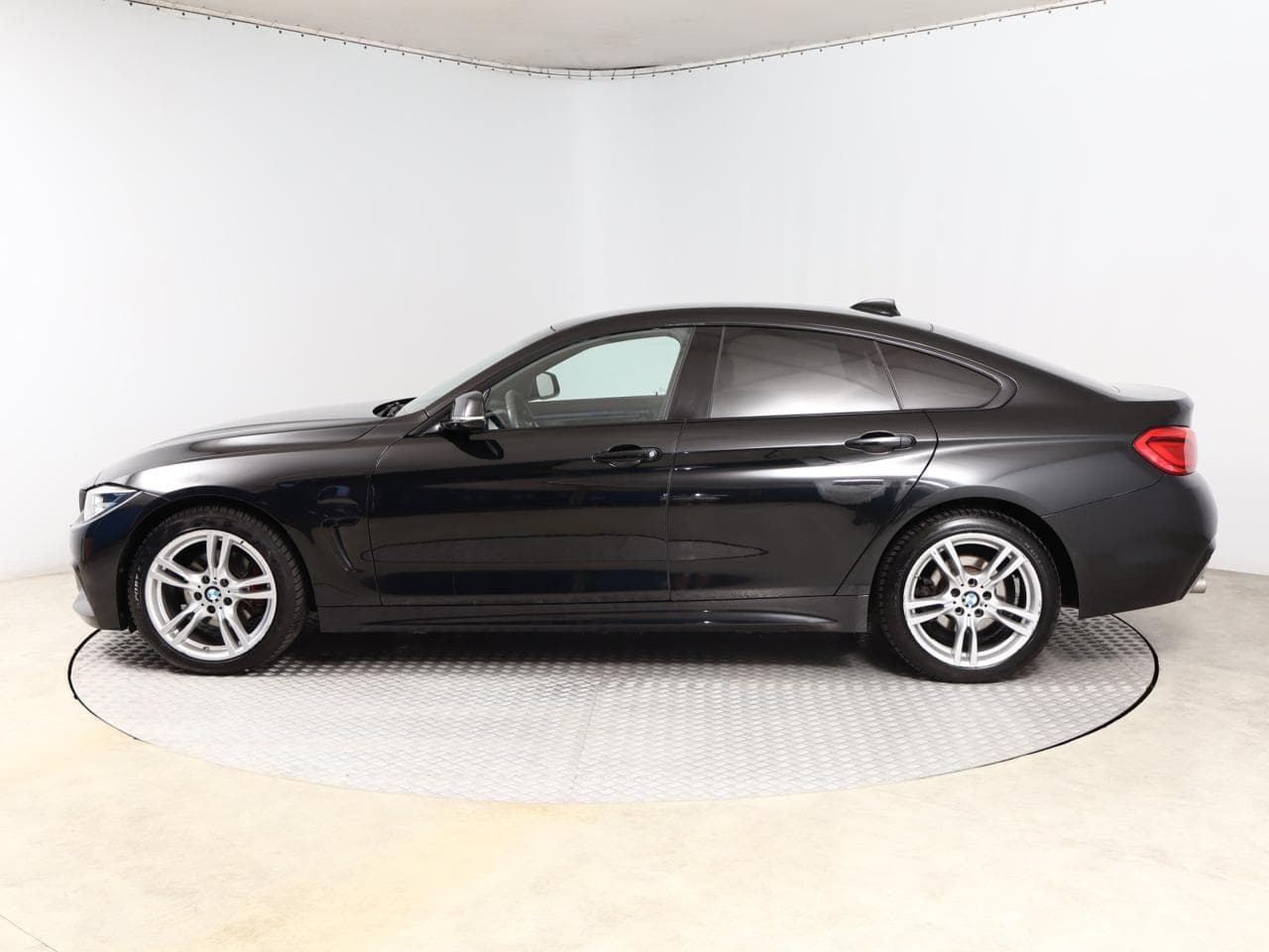 2017 BMW 4-SERIES - 6