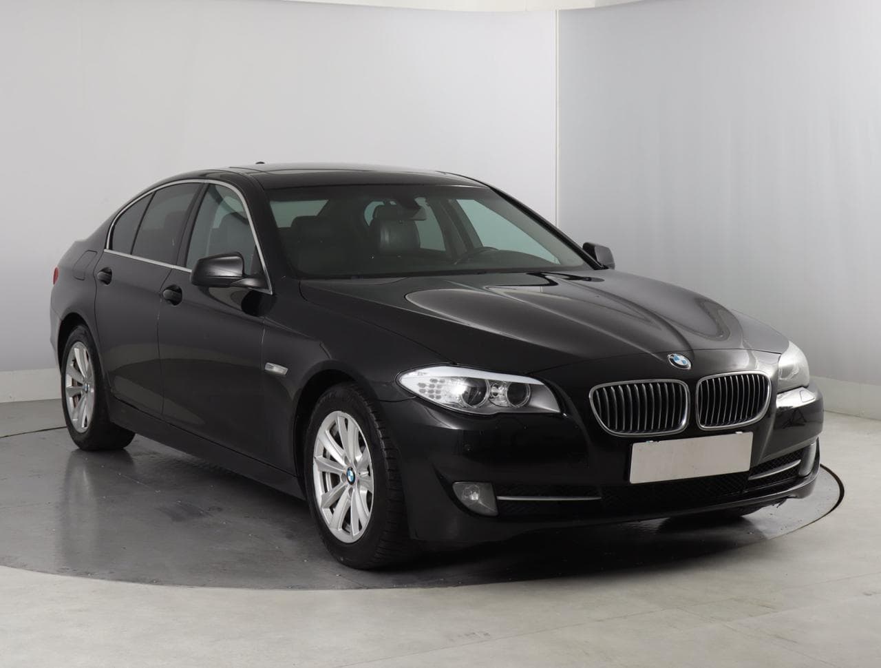 2013 BMW 5-SERIES