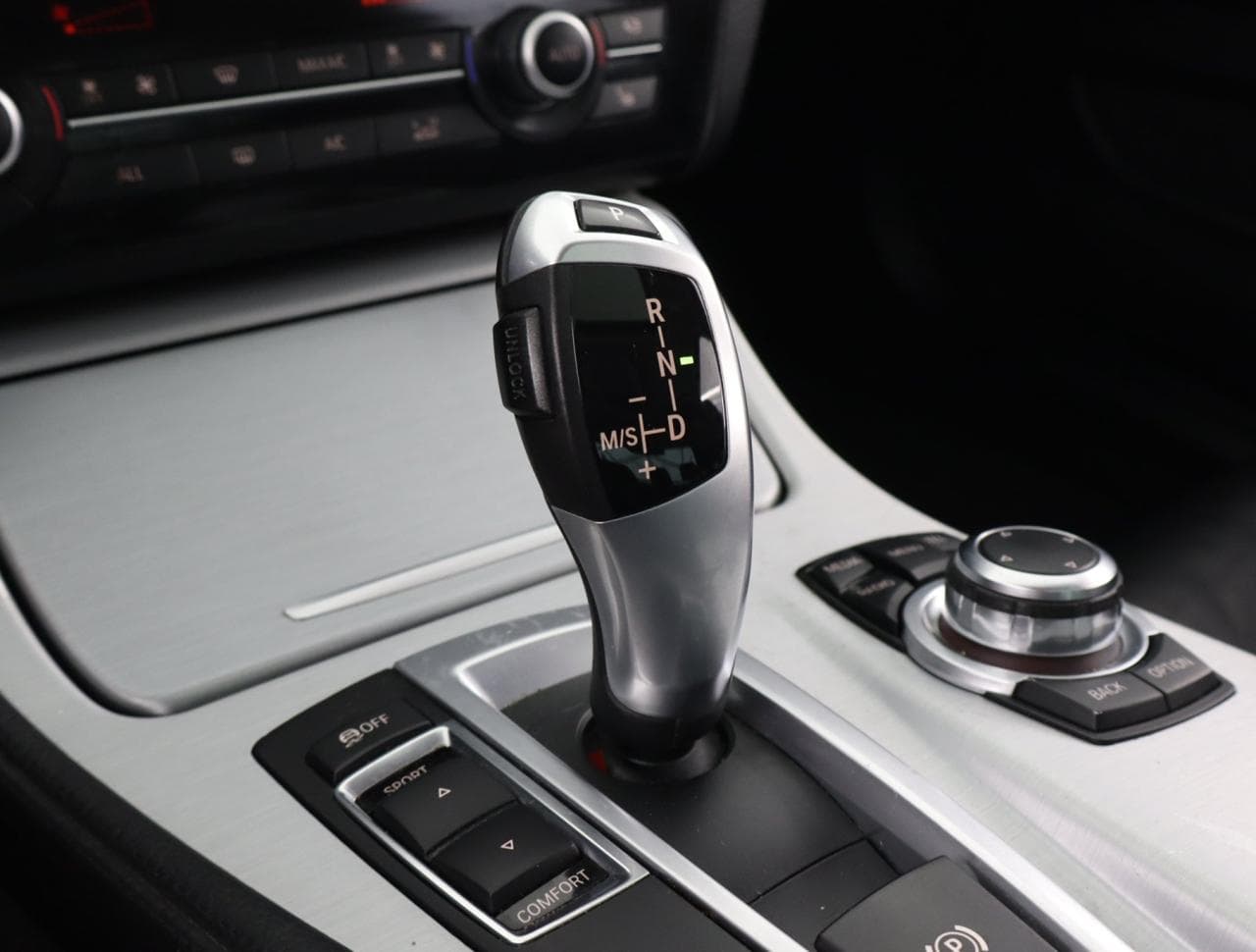2013 BMW 5-SERIES - 48