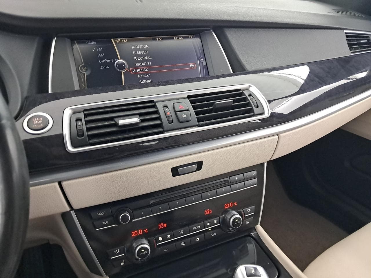 2010 BMW 5-SERIES - 24