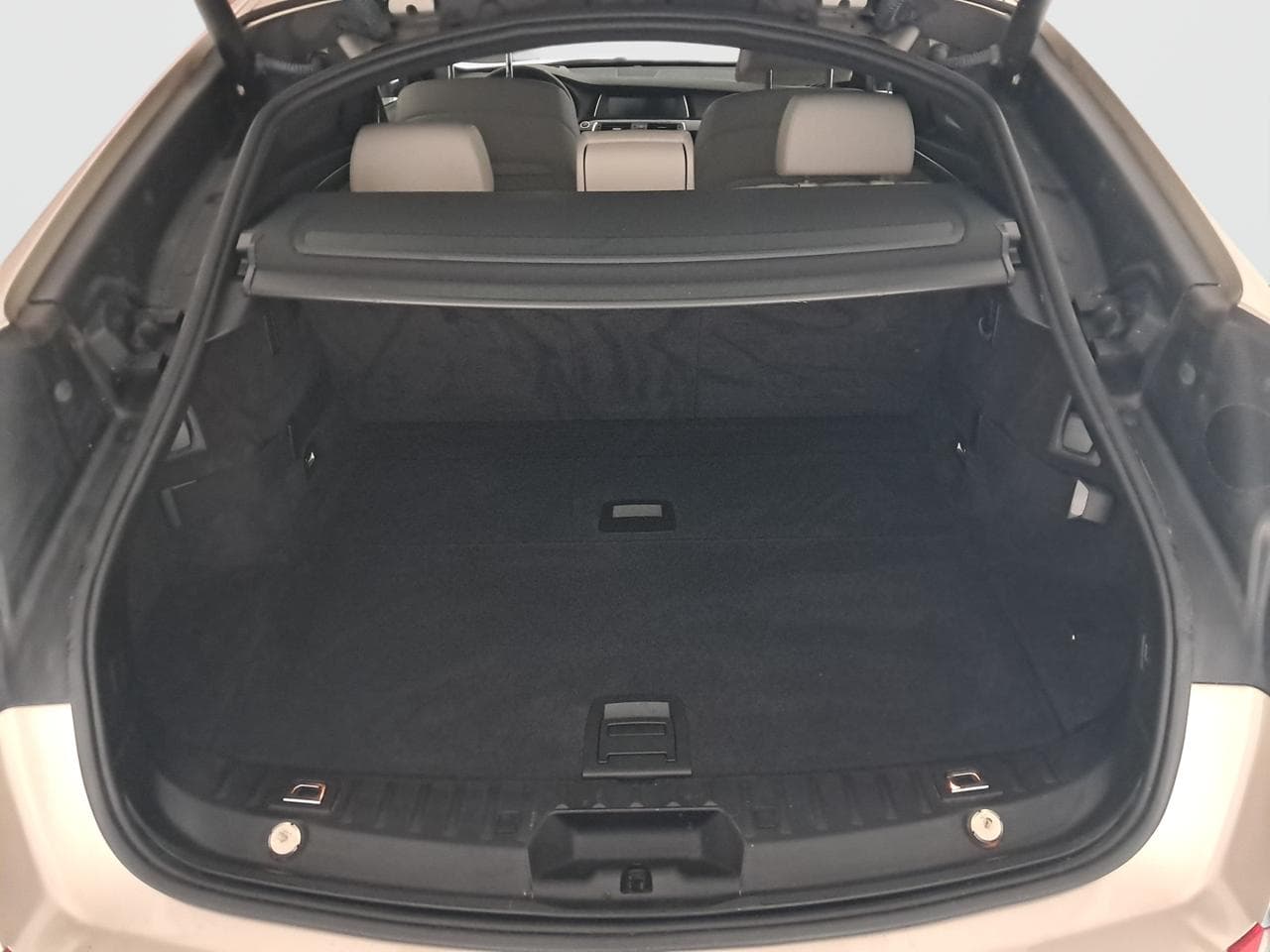 2010 BMW 5-SERIES - 28