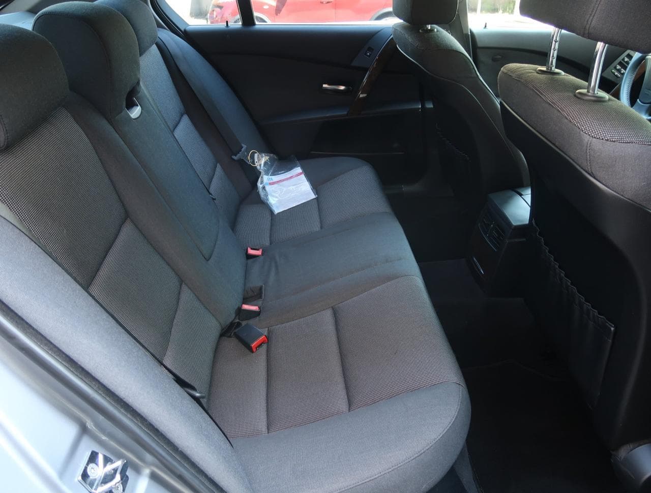 2004 BMW 5-SERIES - 24