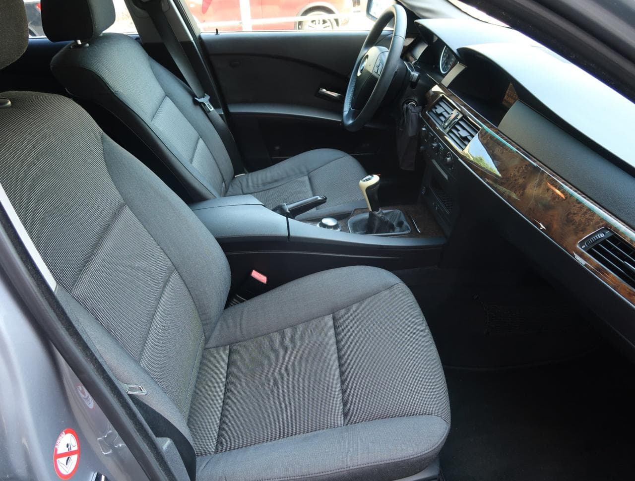 2004 BMW 5-SERIES - 22