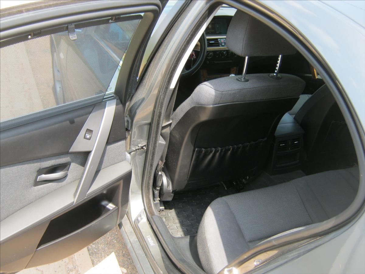 2005 BMW 5-SERIES - 15