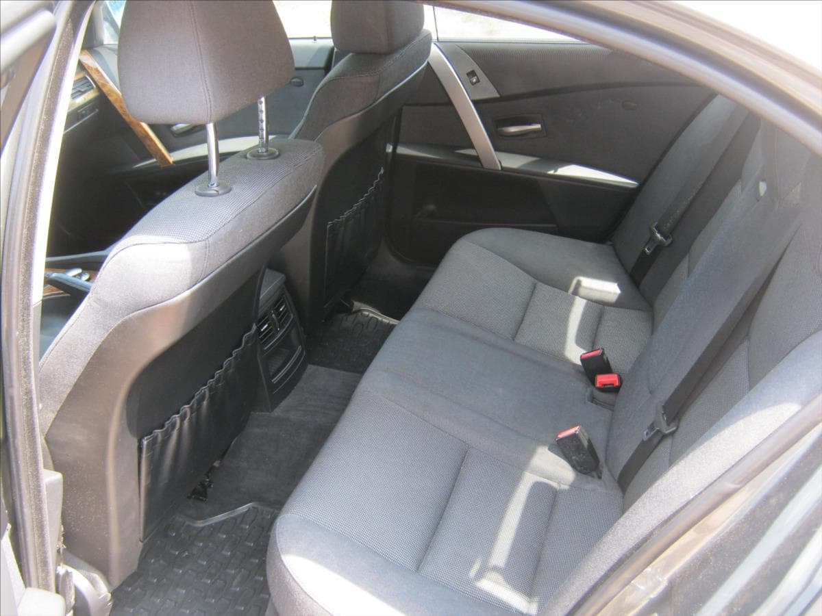 2005 BMW 5-SERIES - 16