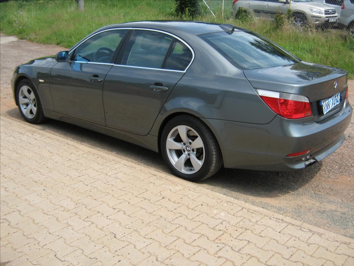 2005 BMW 5-SERIES - 5