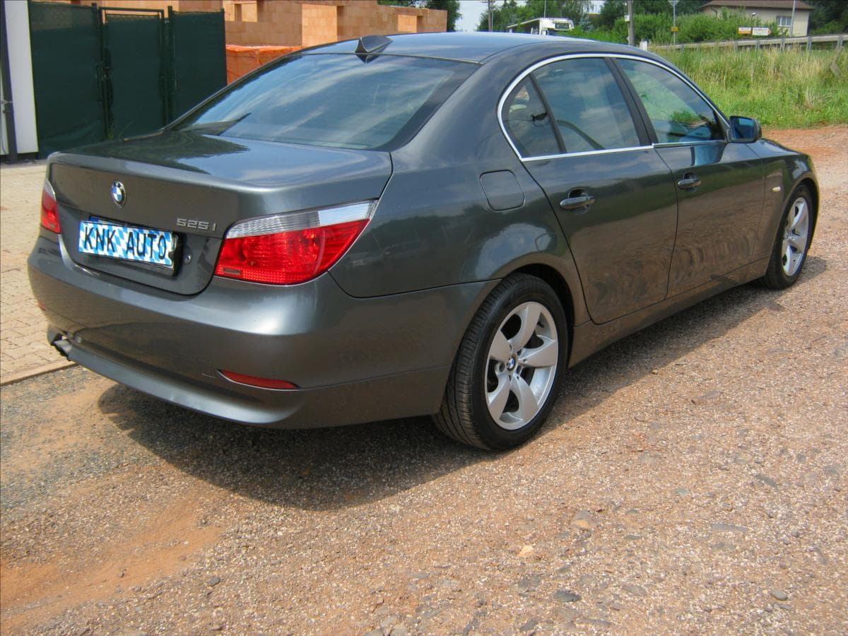 2005 BMW 5-SERIES - 9