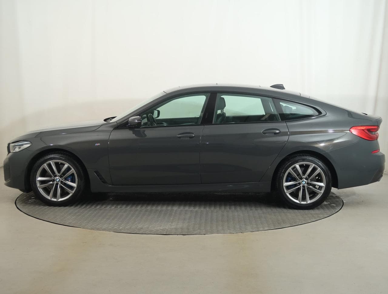 2021 BMW 6-SERIES - 6