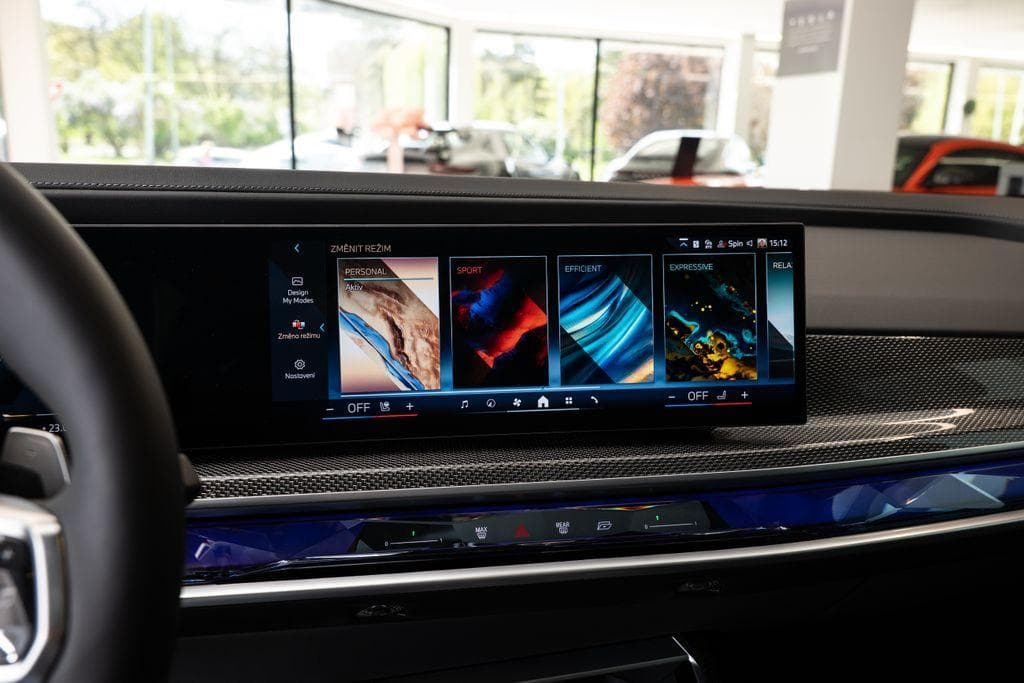 BMW 7-SERIES - 15