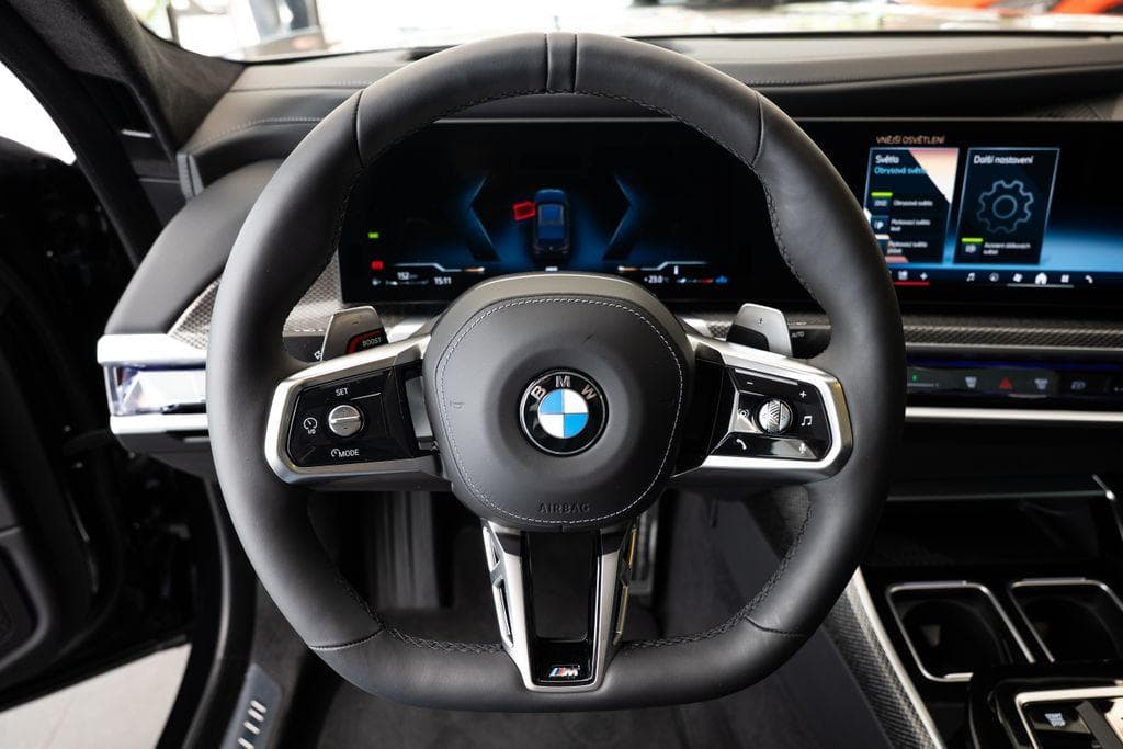 BMW 7-SERIES - 6