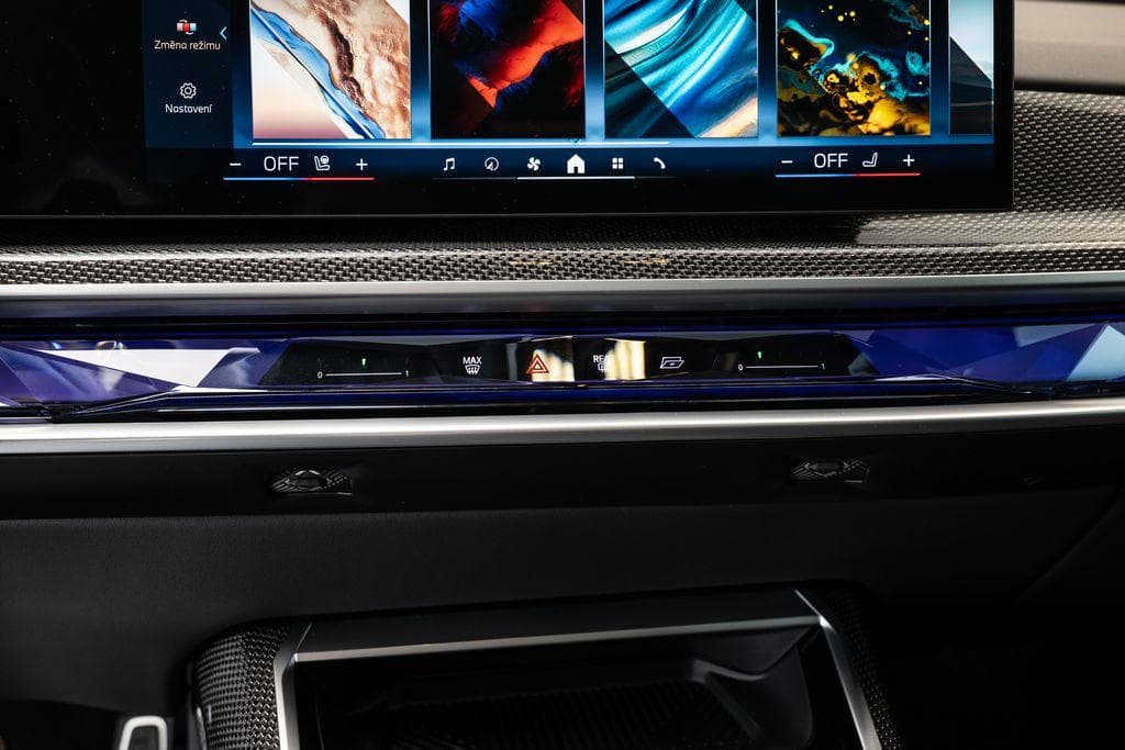 BMW 7-SERIES - 25