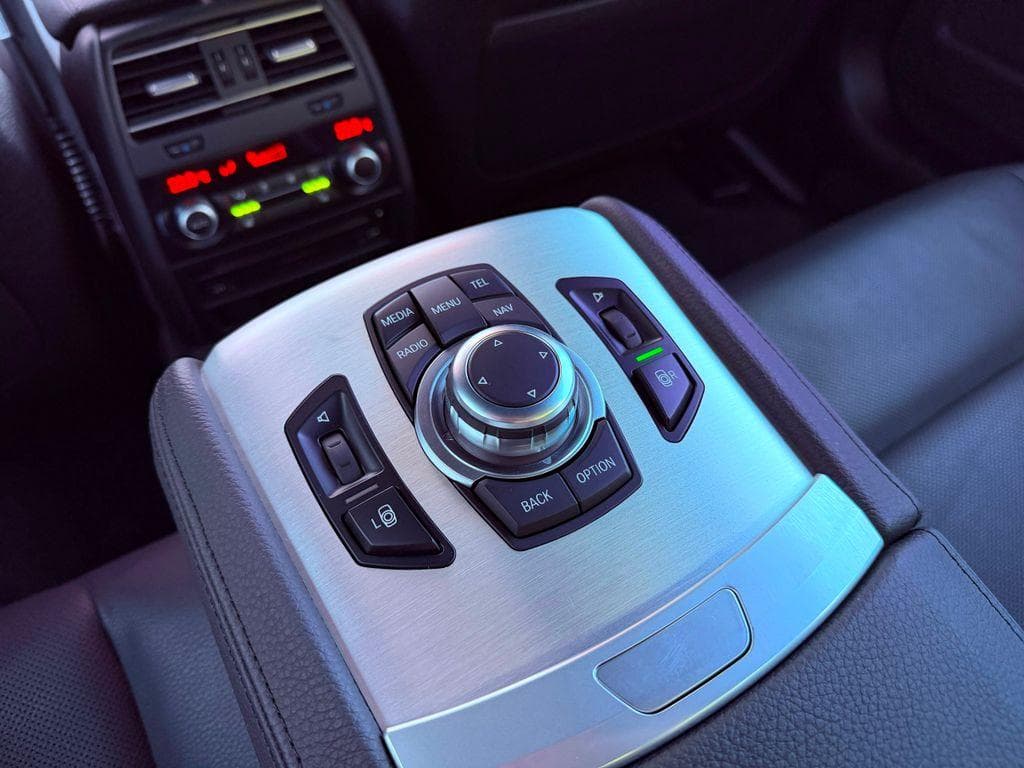 2013 BMW 7-SERIES - 20