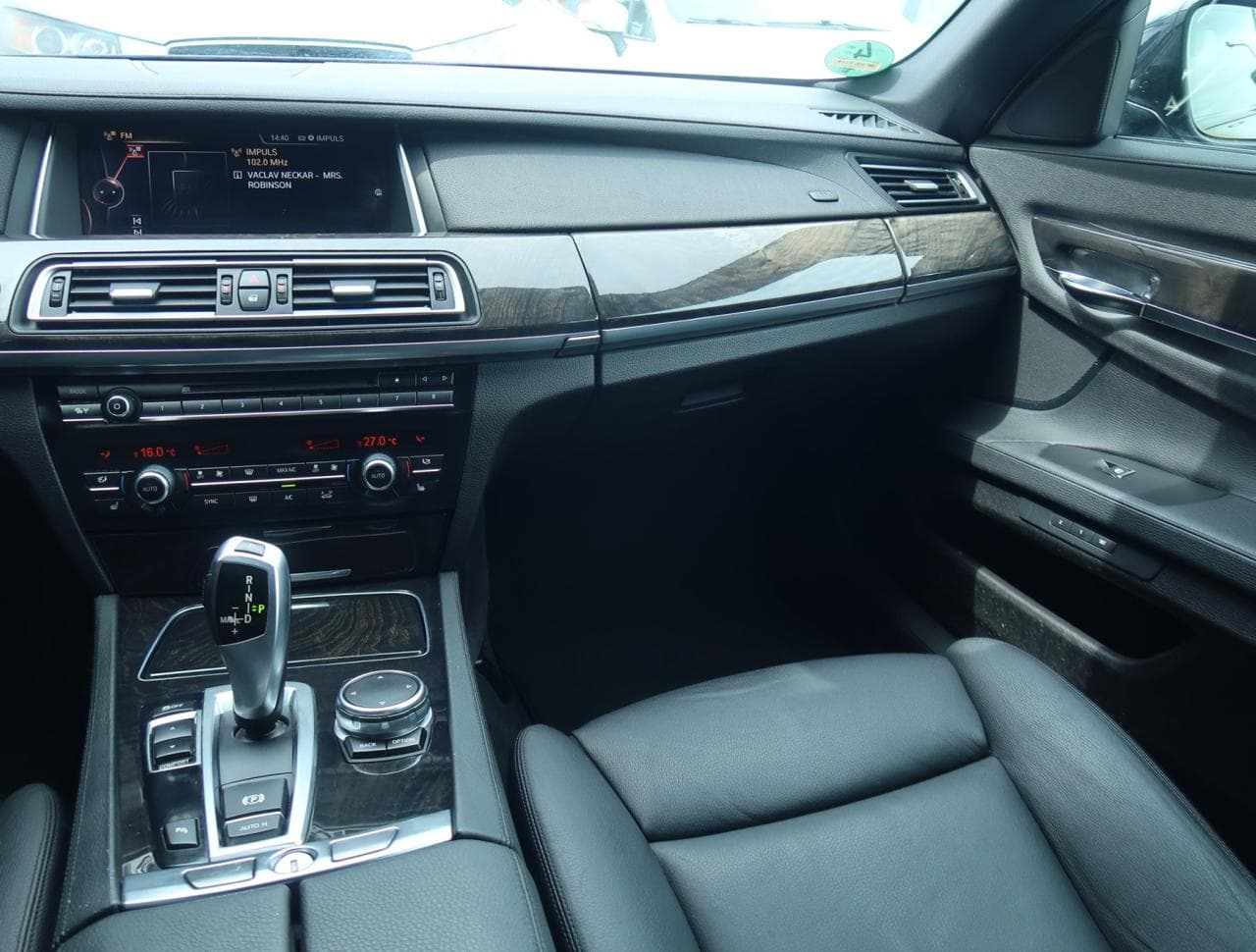 2015 BMW 7-SERIES - 20
