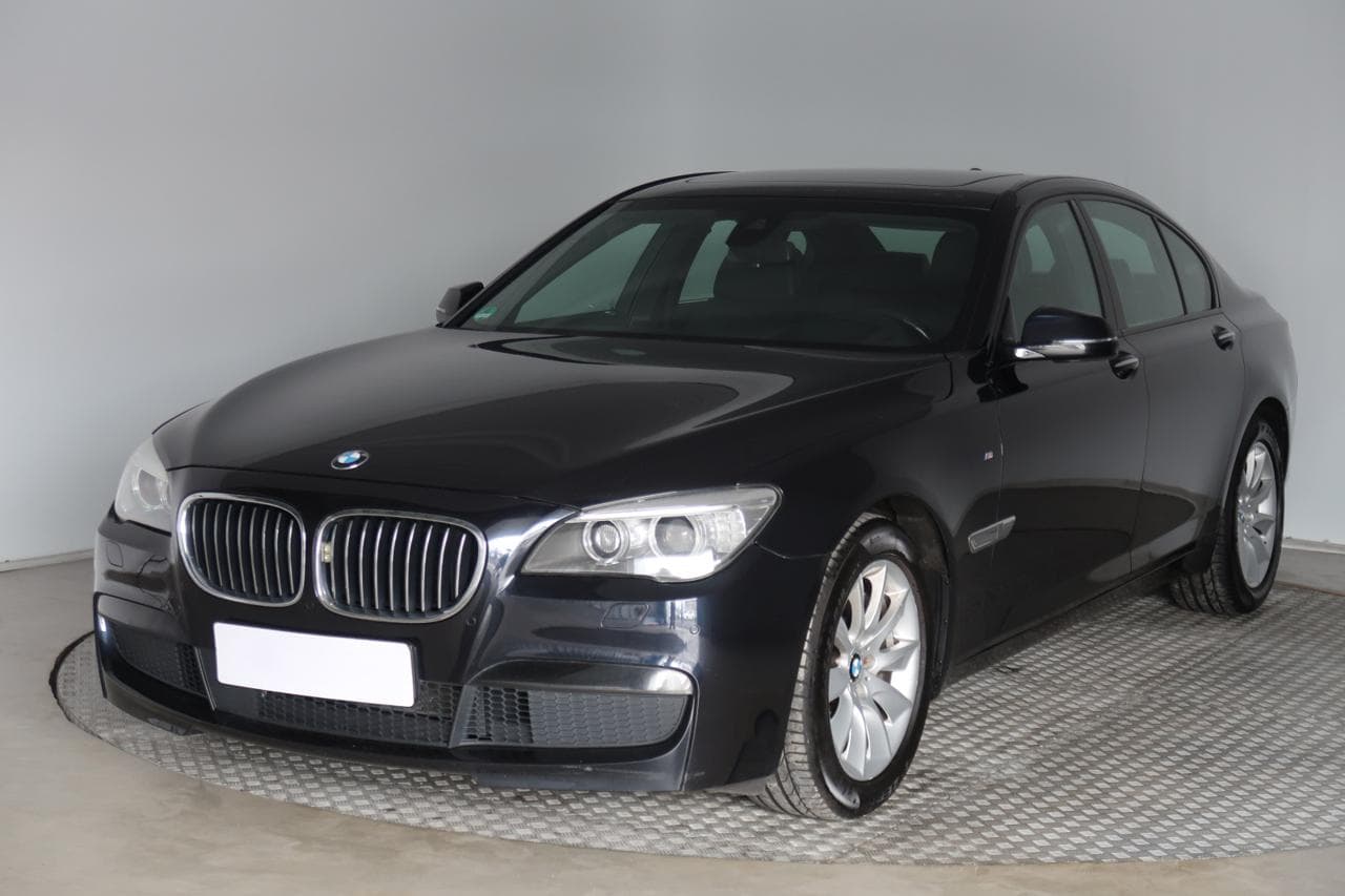 2015 BMW 7-SERIES - 4