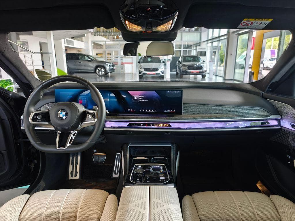 2022 BMW 7-SERIES - 11