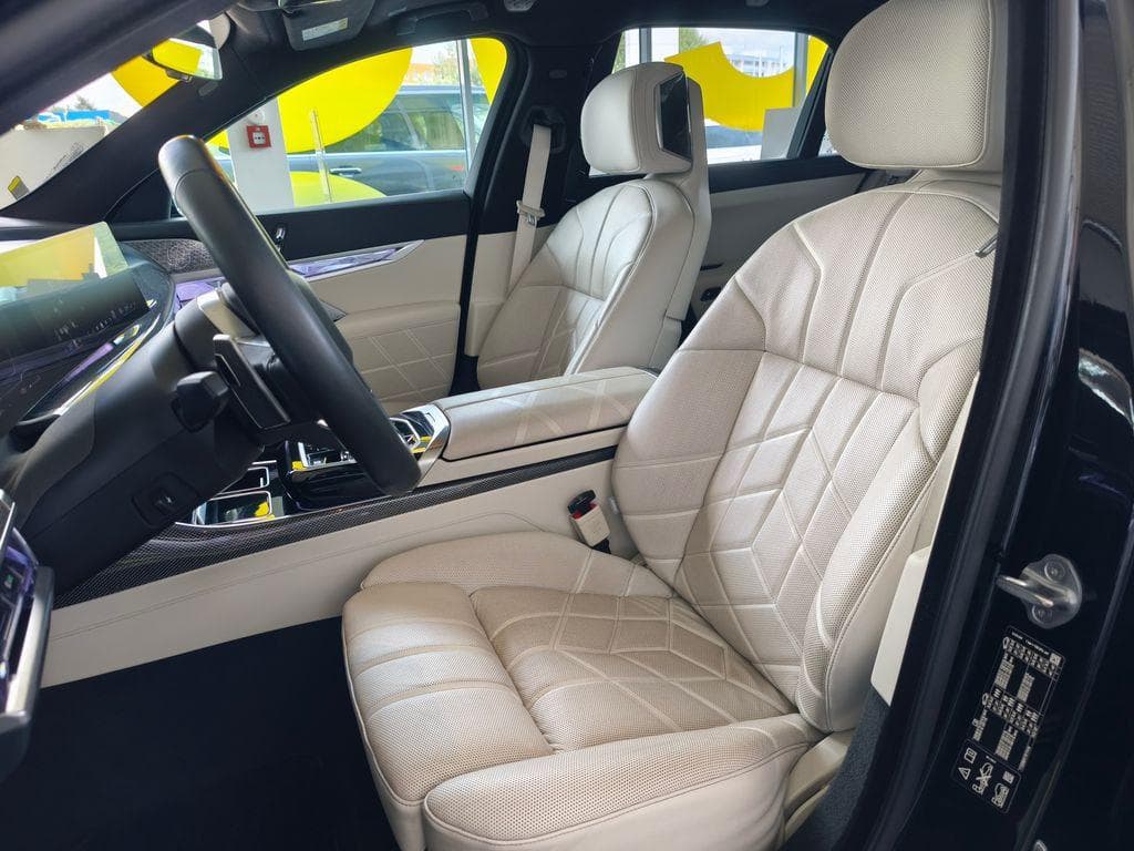 2022 BMW 7-SERIES - 10