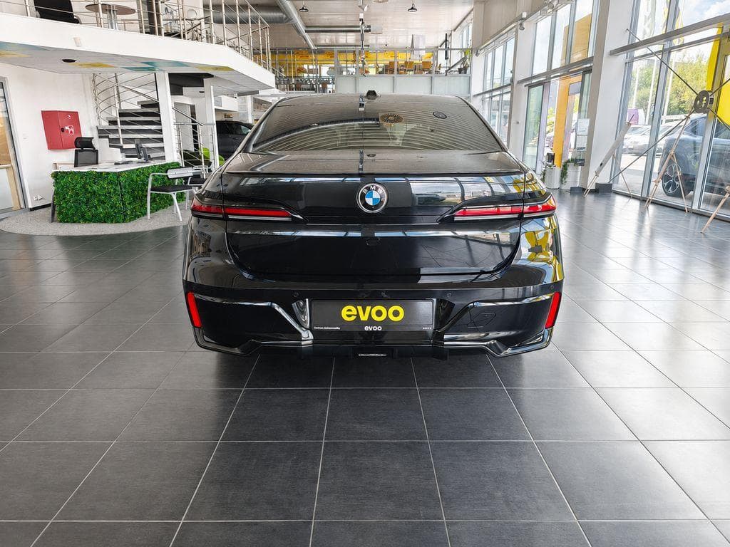 2022 BMW 7-SERIES - 8