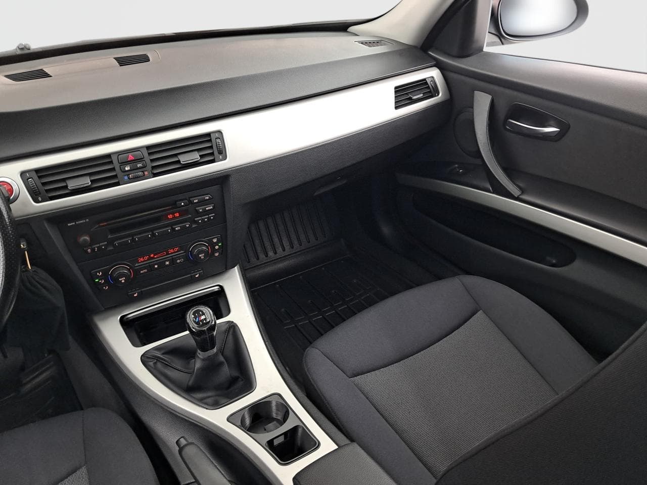 2006 BMW 3-SERIES - 11