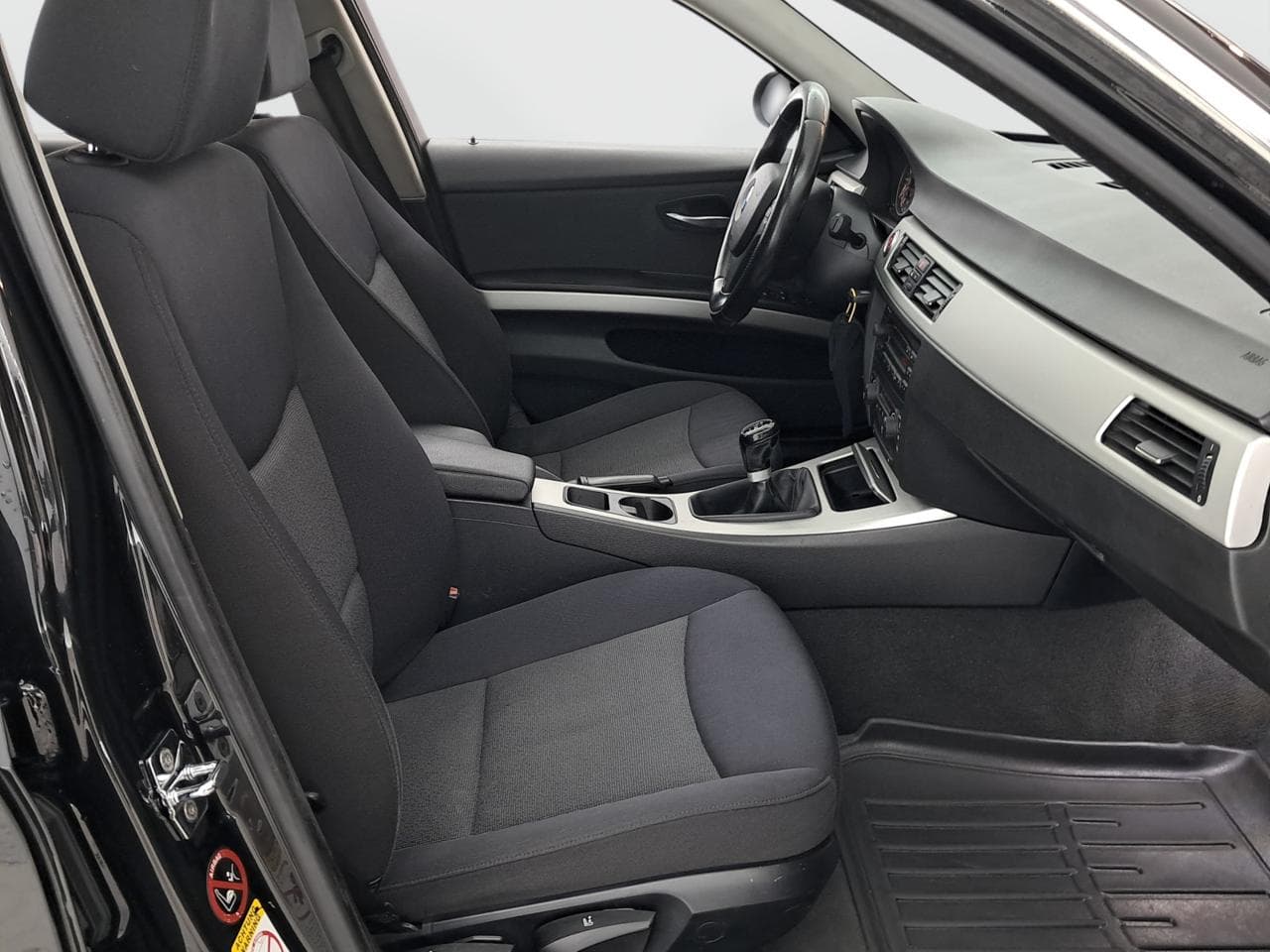2006 BMW 3-SERIES - 12
