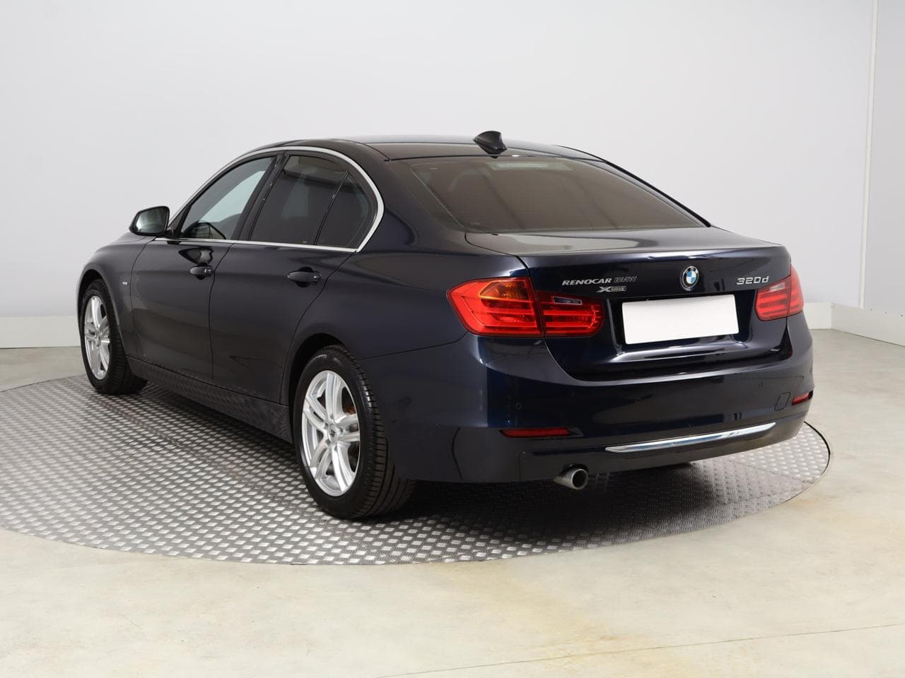 2014 BMW 3-SERIES - 5