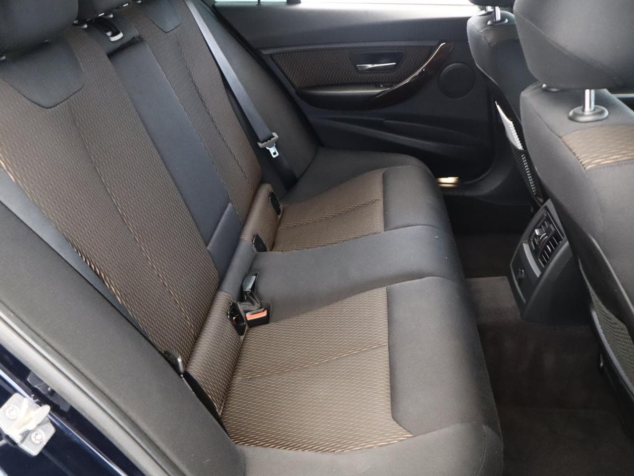 2014 BMW 3-SERIES - 11