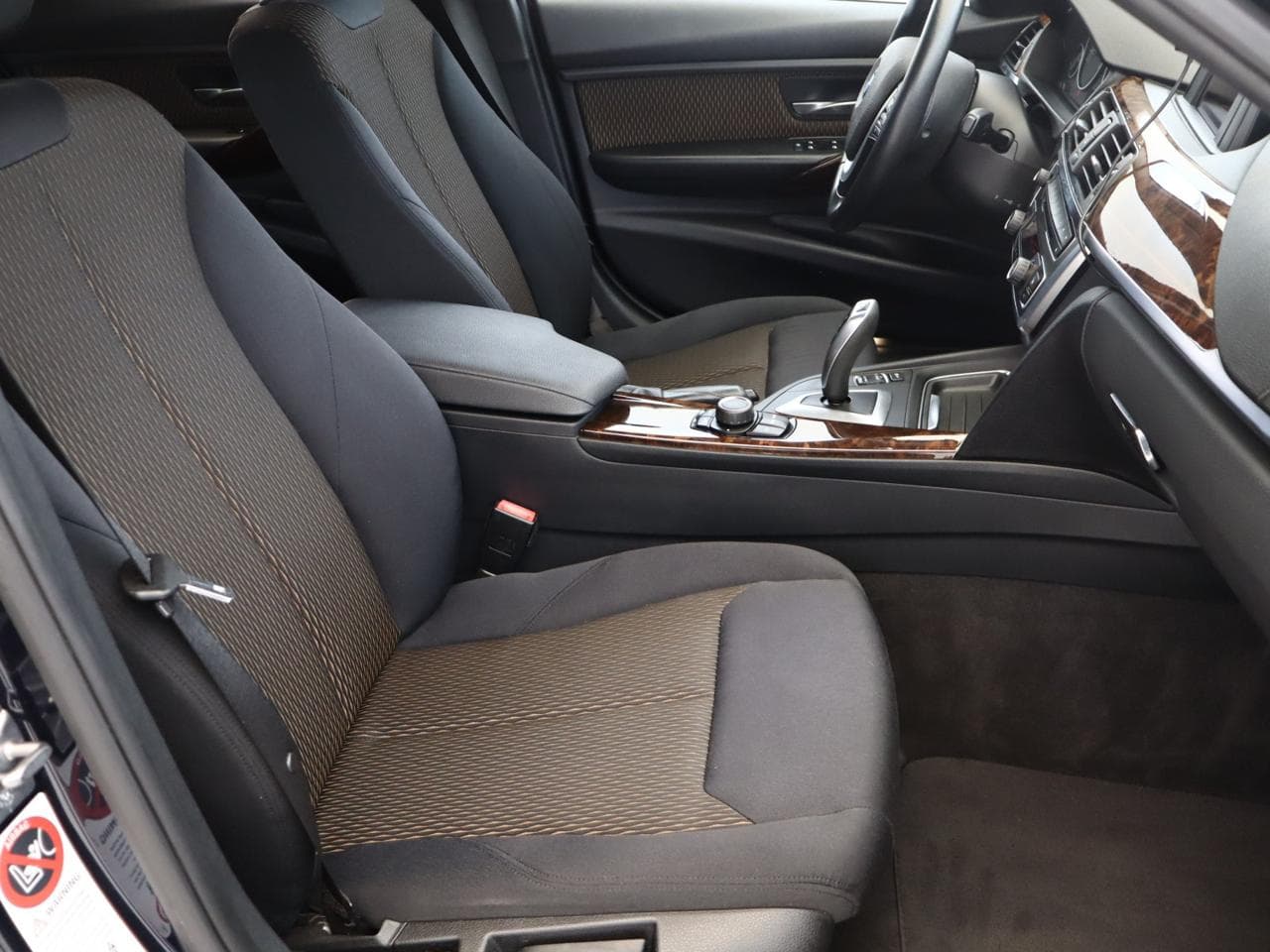2014 BMW 3-SERIES - 10