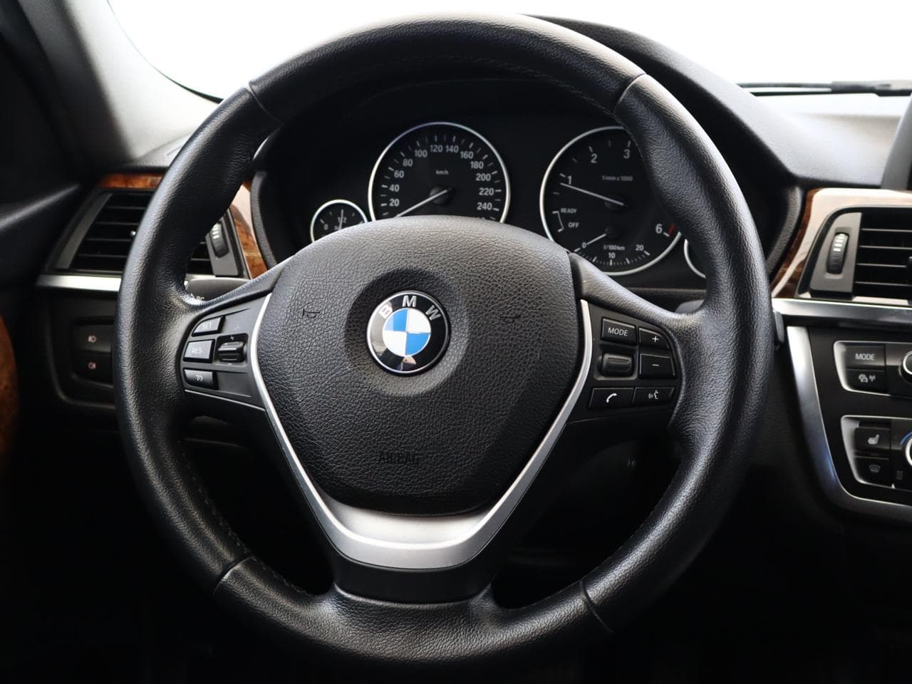 2014 BMW 3-SERIES - 19