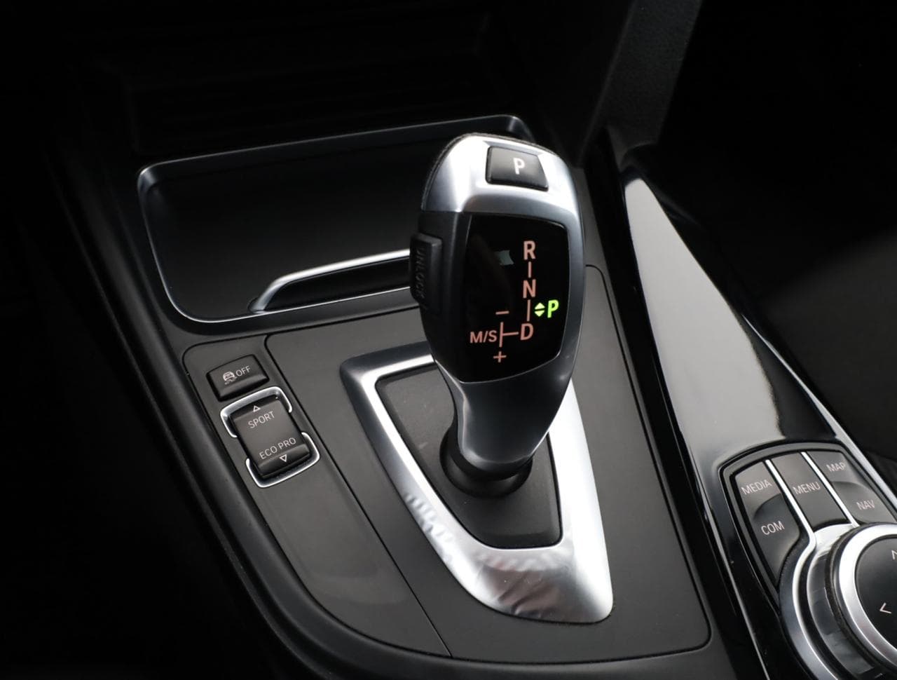 2018 BMW 4-SERIES - 18
