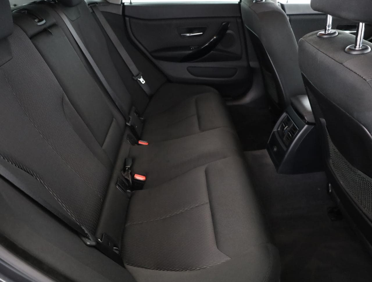 2018 BMW 4-SERIES - 11
