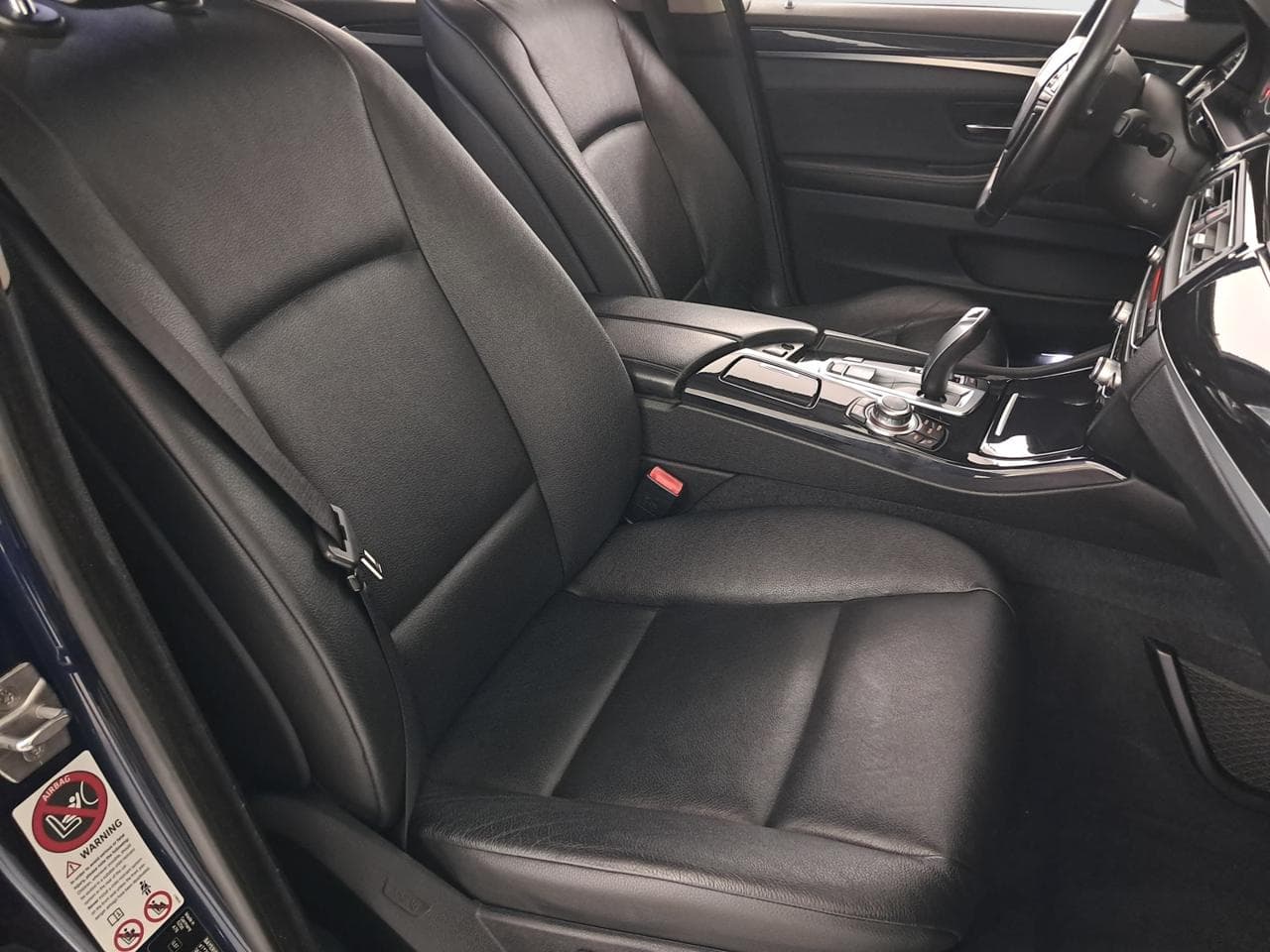 2012 BMW 5-SERIES - 12