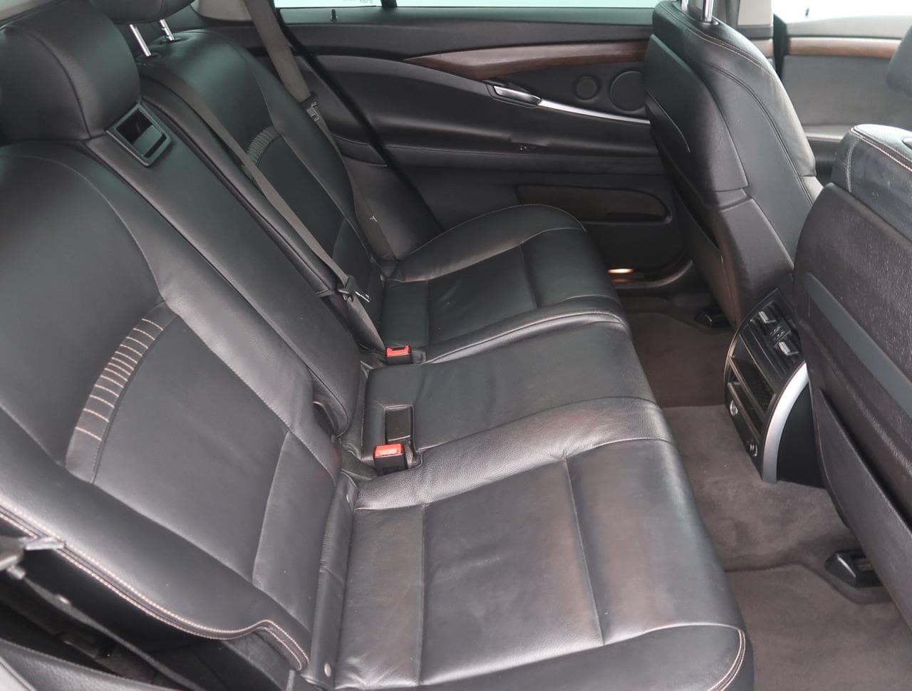 2013 BMW 5-SERIES - 13
