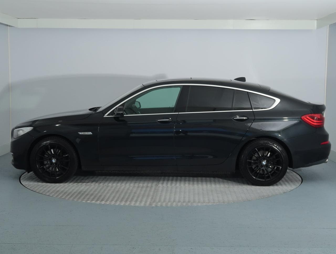 2013 BMW 5-SERIES - 4