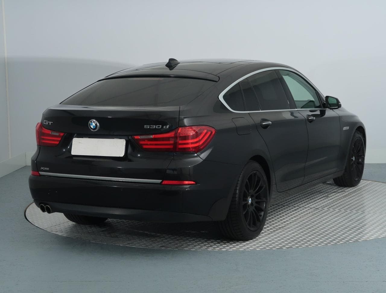 2013 BMW 5-SERIES - 7