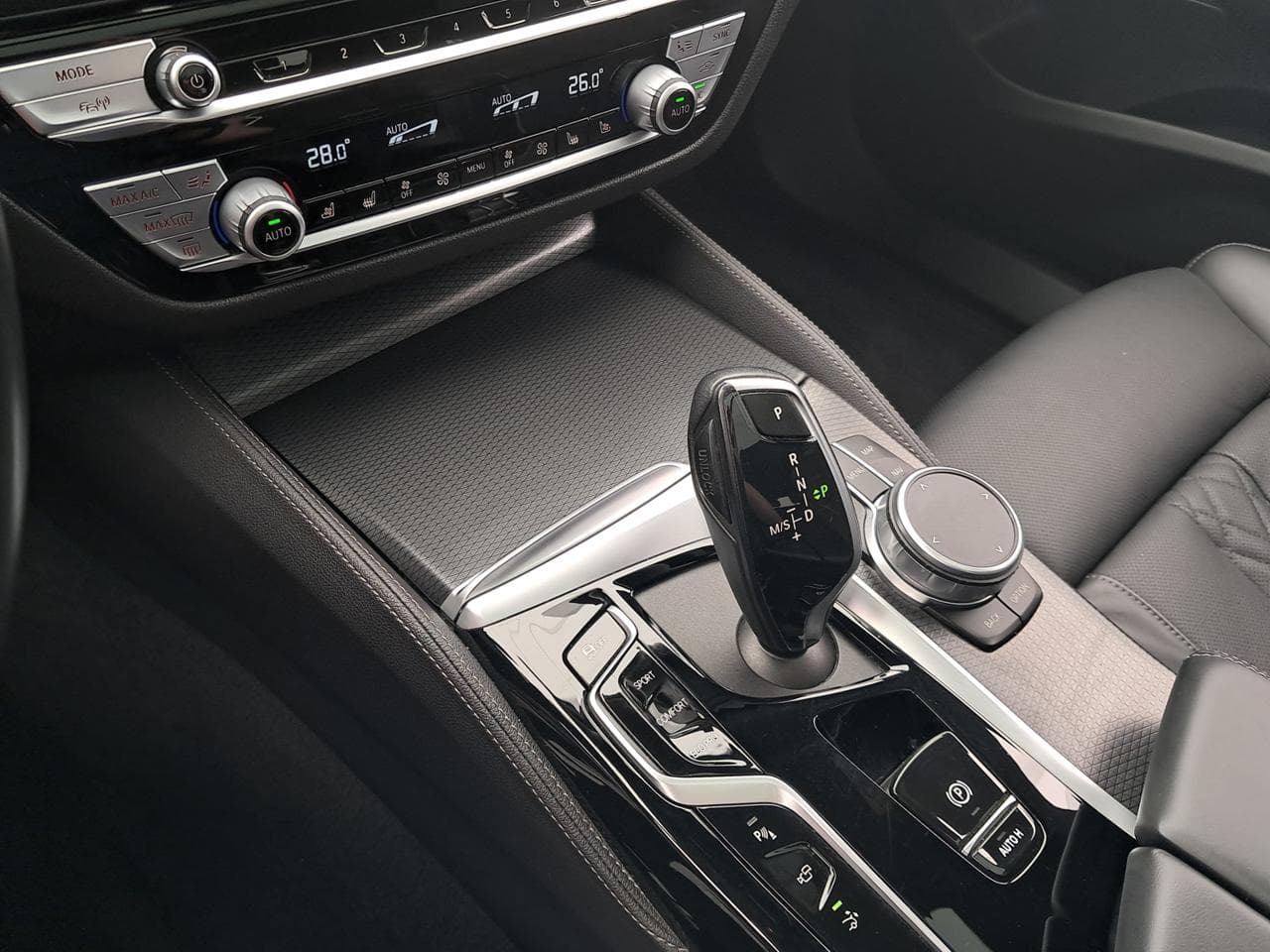 2021 BMW 6-SERIES - 19