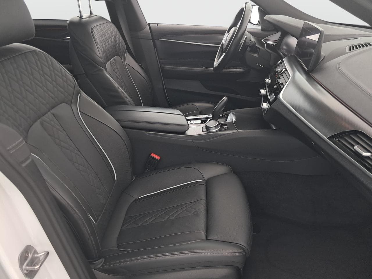 2021 BMW 6-SERIES - 12